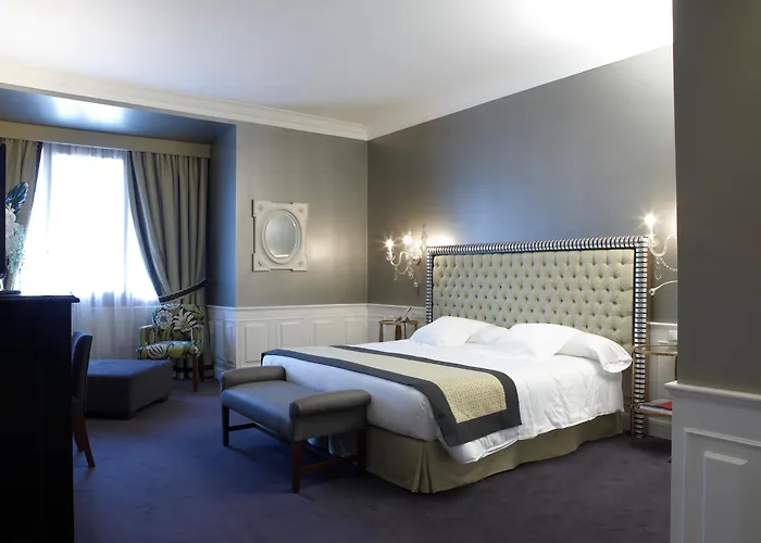 Hotel Carlton